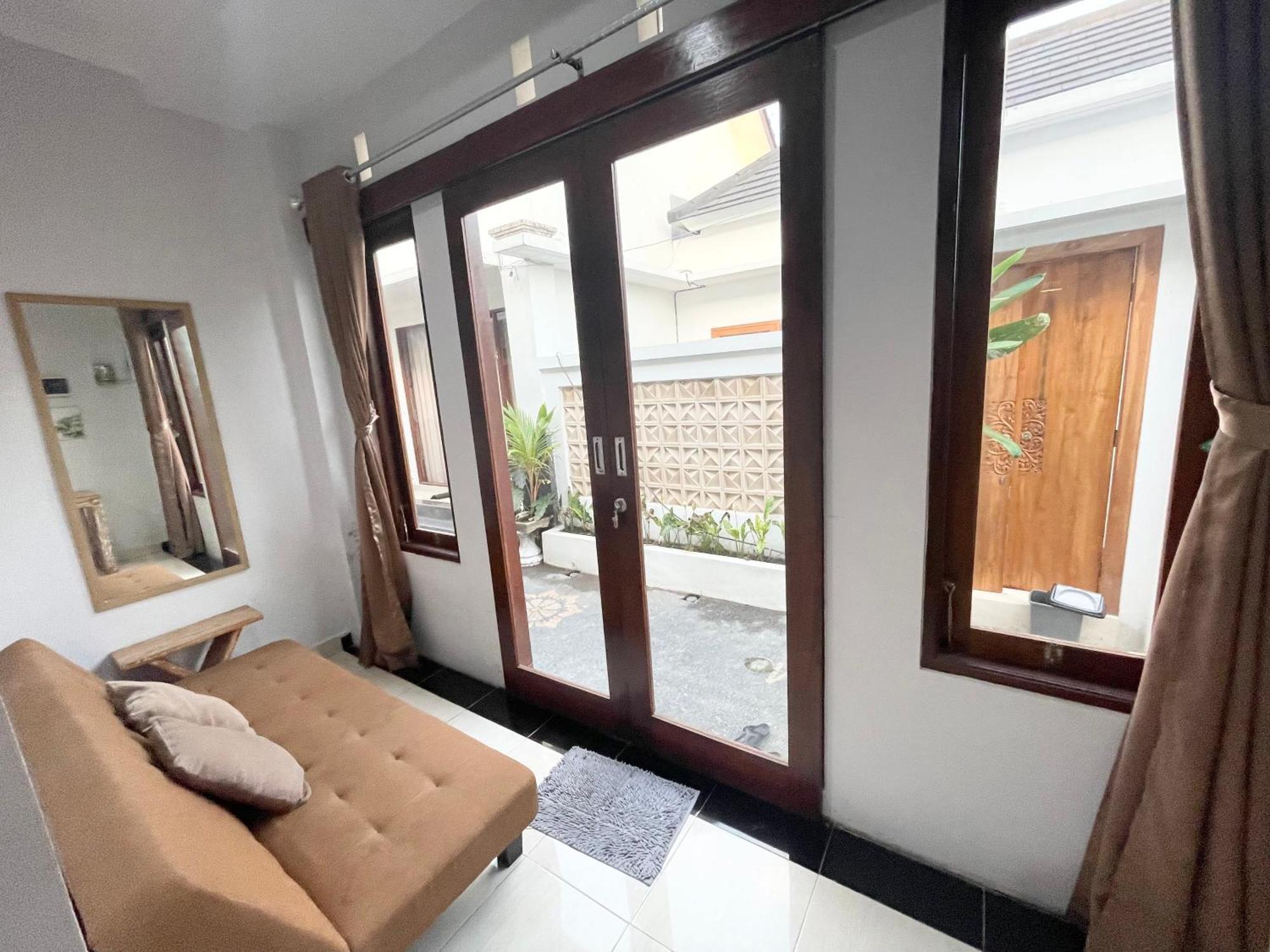 Lagriya Guest House Ketewel Екстериор снимка