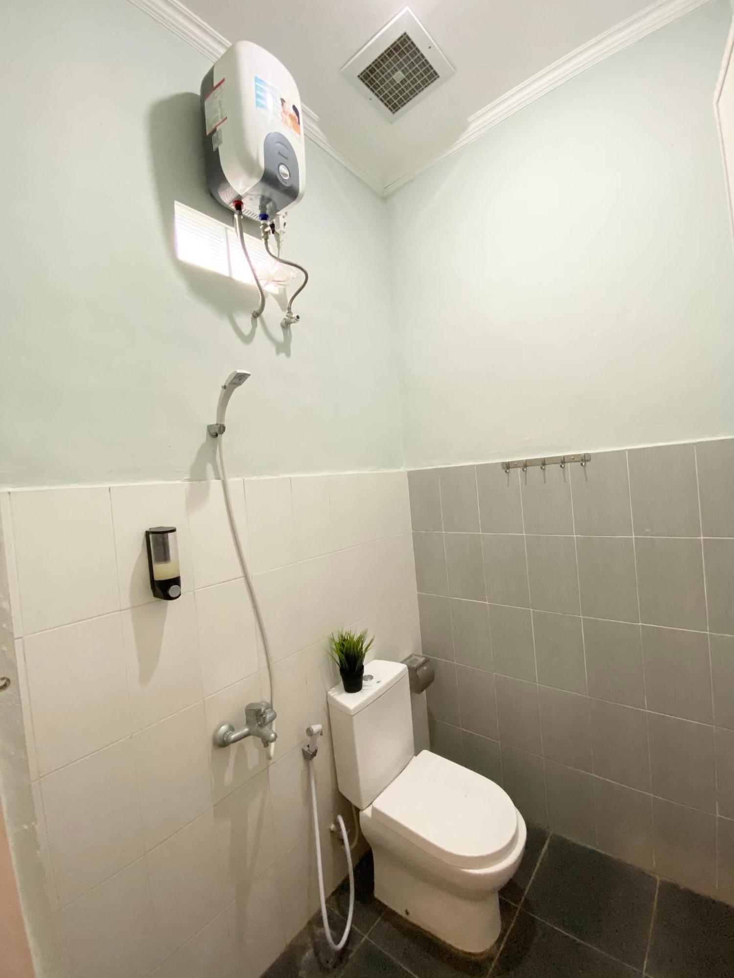 Lagriya Guest House Ketewel Екстериор снимка